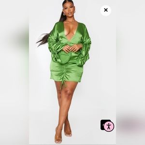 Prettylittlething US26 Olive